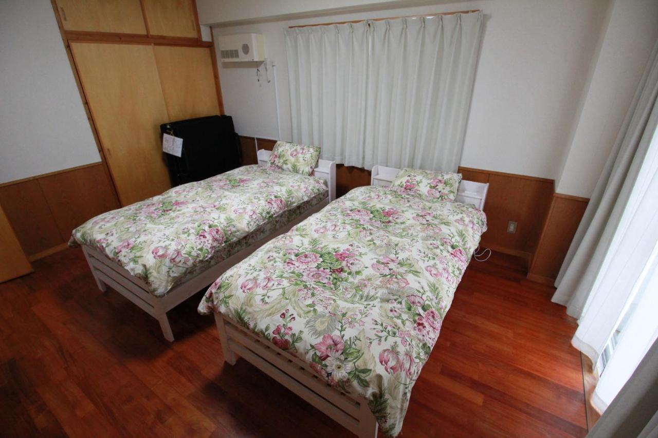 Utopia Mihama Chatan Exterior photo